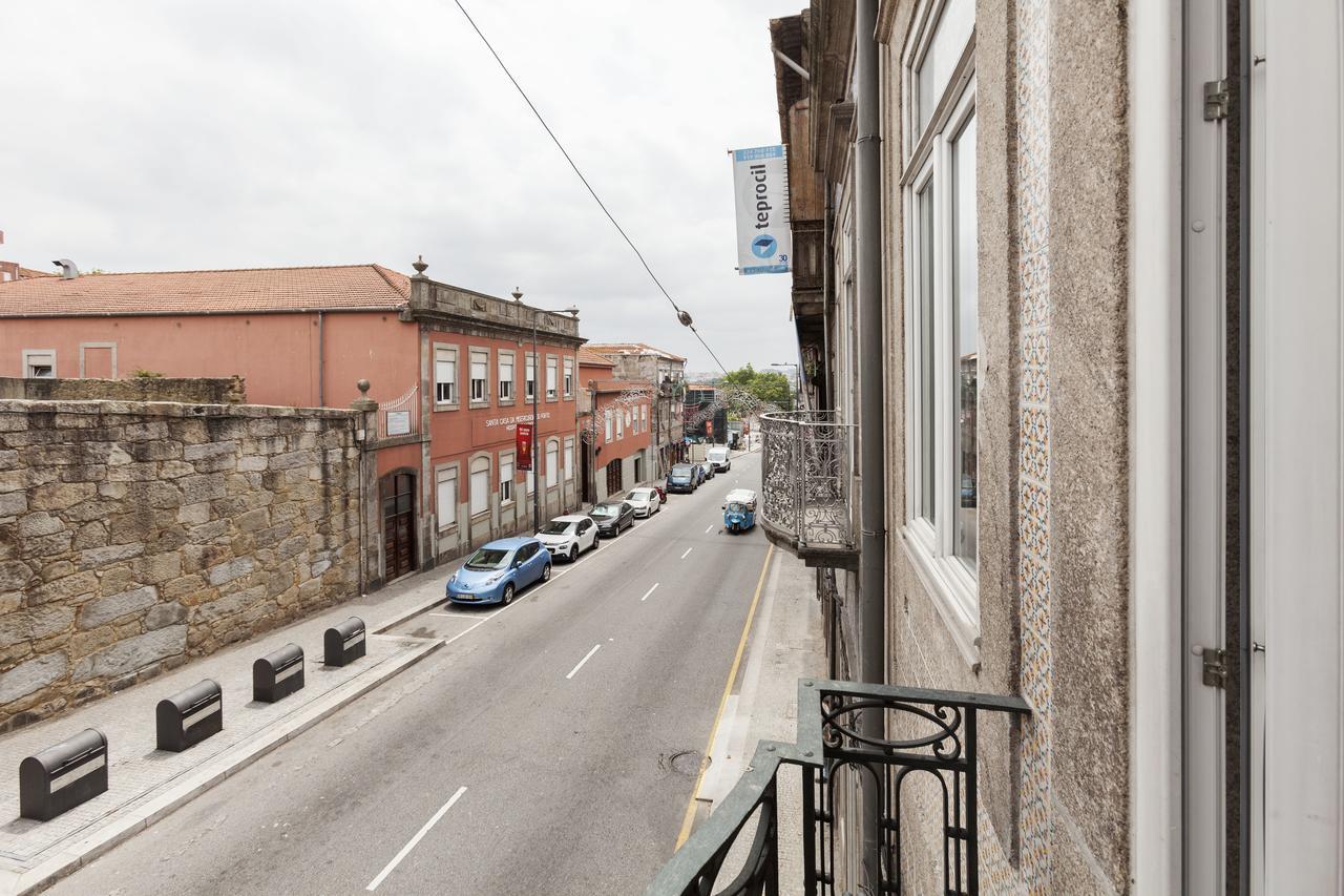 Go2Oporto - Fontainhas Apartments Exterior photo